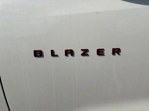 Certified 2024 Chevrolet Blazer LT w/ Redline Edition image 10