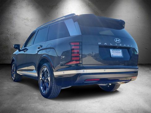 New 2026 Hyundai Palisade Limited FWD image 4