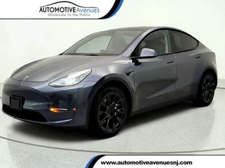 Used 2023 Tesla Model Y Long Range AWD/4WD video 1