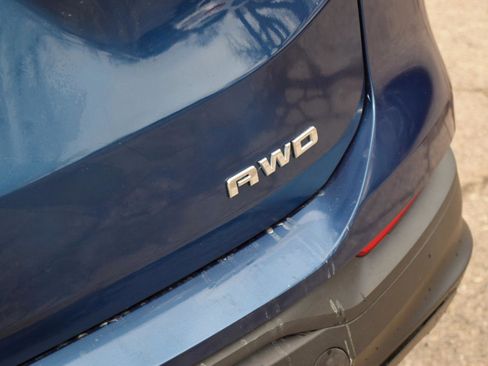 Used 2021 GMC Terrain SLE w/ Driver Convenience Package image 11