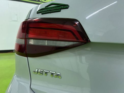 Used 2017 Volkswagen Jetta S FWD image 12