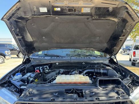 Used 2018 Ford F150 XLT image 25