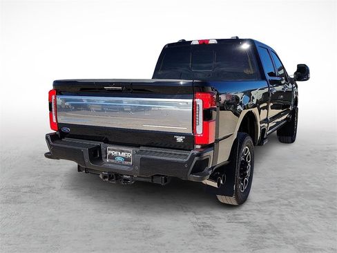 Used 2024 Ford F350 Platinum image 10