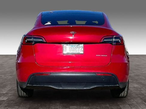 Used 2023 Tesla Model Y Long Range image 6