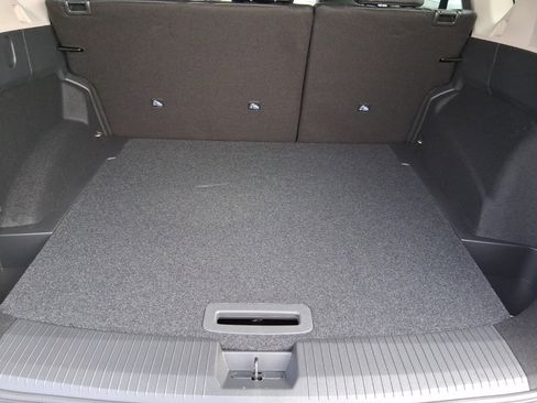 New 2026 Nissan Rogue SV image 6