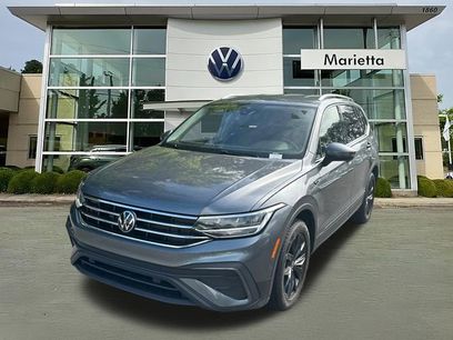 Used 2024 Volkswagen Tiguan SE