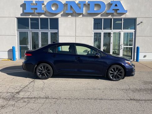 Used 2024 Toyota Corolla SE image 4