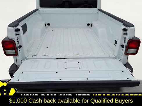 New 2026 Jeep Gladiator Sport image 6