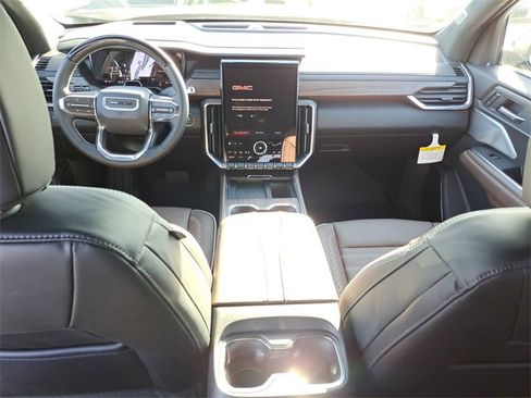 New 2026 GMC Acadia Denali Ultimate w/ LPO, Floor Liner Package image 6