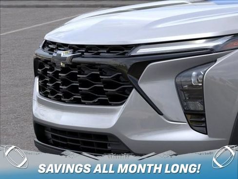 New 2026 Chevrolet Trax LT w/ Driver Confidence Package FWD image 13