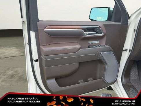 New 2026 GMC Sierra 1500 Denali w/ Denali Reserve Package AWD/4WD image 11