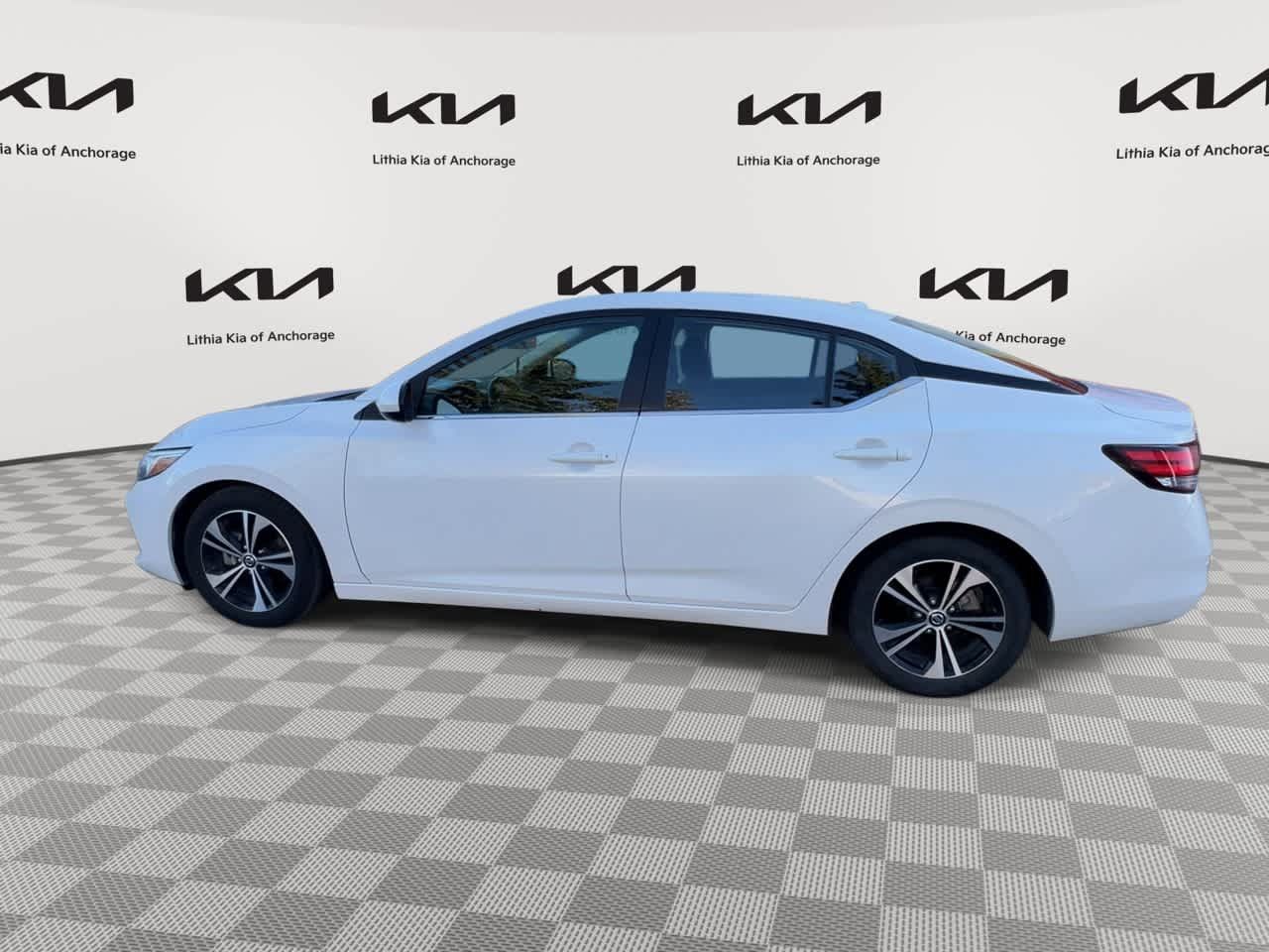 Used 2022 Nissan Sentra SV w/ All-Weather Package FWD image 5
