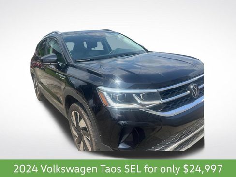 Used 2024 Volkswagen Taos SEL AWD/4WD image 6
