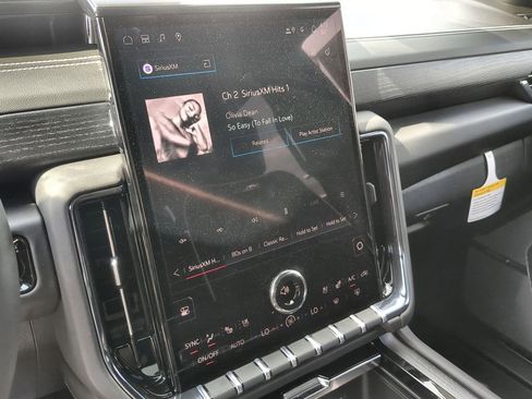 New 2026 GMC Yukon AT4 Ultimate image 13