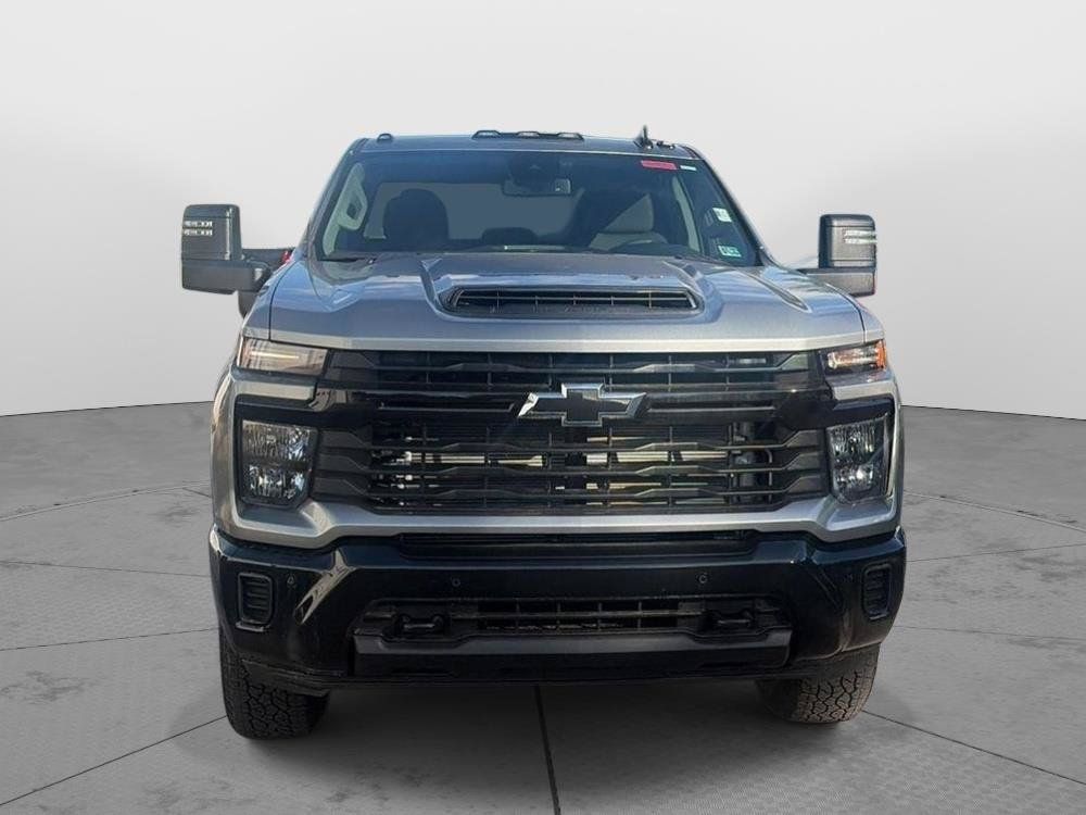 New 2026 Chevrolet Silverado 2500 Custom w/ Custom Value Package AWD/4WD image 1