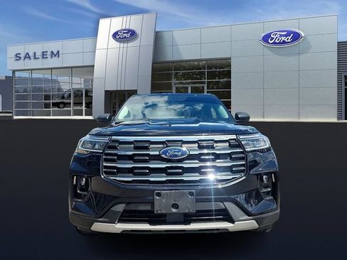 Certified 2025 Ford Explorer Active w/ Active Comfort Package AWD/4WD image 7