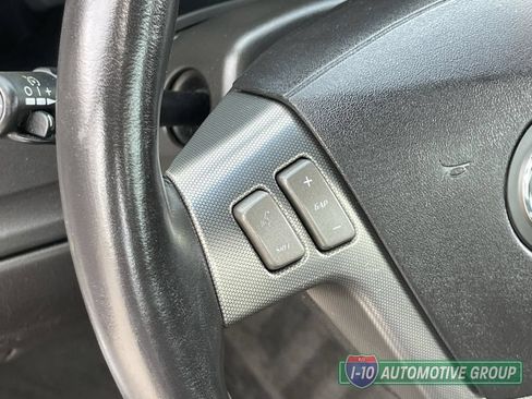Used 2007 Cadillac XLR RWD image 23