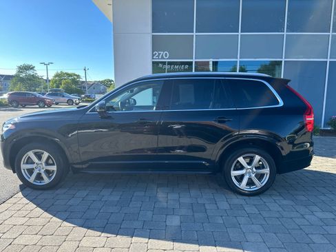 Used 2023 Volvo XC90 B5 Core w/ Climate Package AWD/4WD image 4