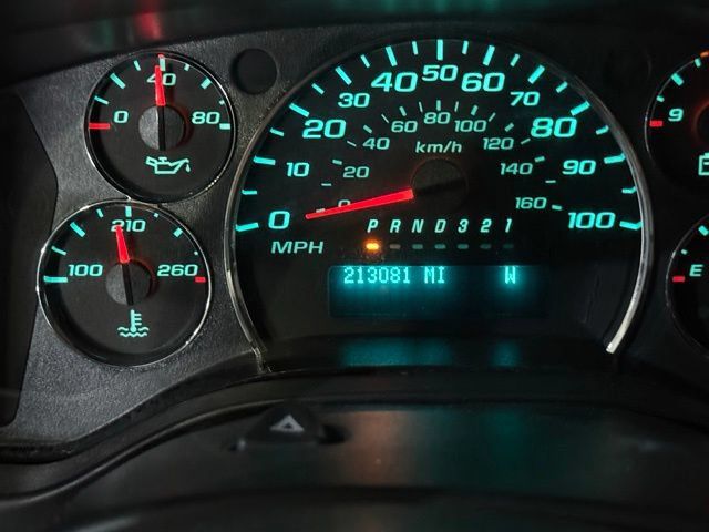 Used 2011 GMC Savana 1500 RWD image 17