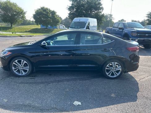 Used 2018 Hyundai Elantra Limited w/ Limited Ultimate Package 02 FWD image 7