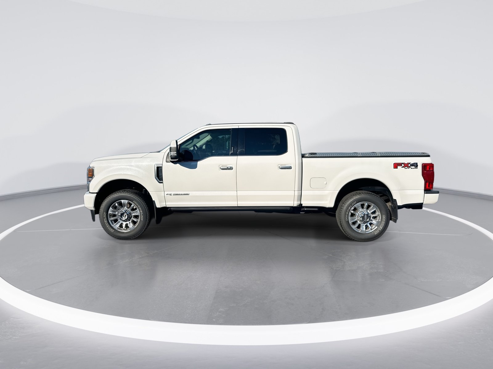 Used 2021 Ford F350 Limited AWD/4WD image 6