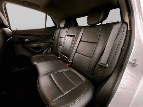 Used 2019 Buick Encore Essence FWD image 25
