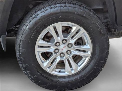 Used 2019 GMC Canyon SLE image 23