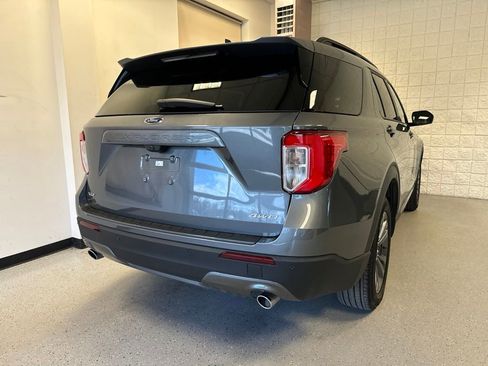 Used 2023 Ford Explorer XLT w/ Equipment Group 202A AWD/4WD image 41