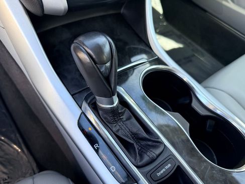 Used 2018 Acura TLX image 22