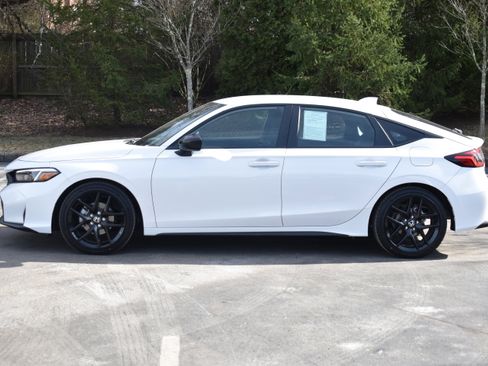 Used 2026 Honda Civic Sport image 4