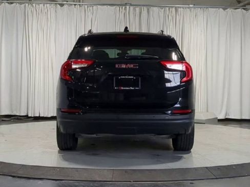Used 2023 GMC Terrain SLE w/ Driver Convenience Package image 7