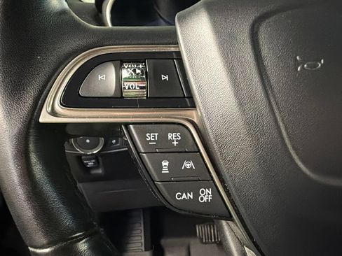 Certified 2019 Lincoln Nautilus Reserve AWD/4WD image 15