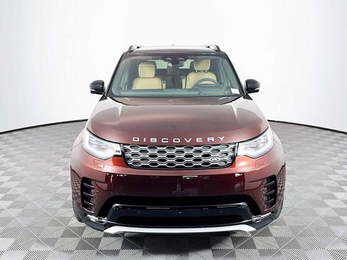 New 2026 Land Rover Discovery Limited Edition image 2