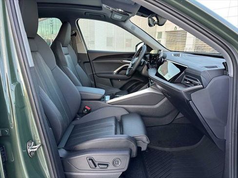 New 2025 Audi Q5 Premium Plus image 10