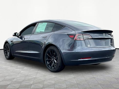 Used 2022 Tesla Model 3 Long Range AWD/4WD image 4