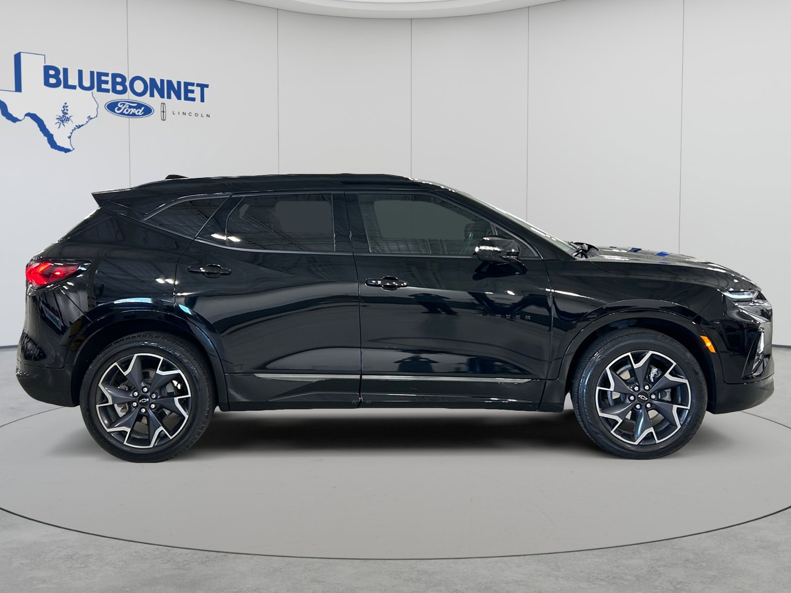 Used 2022 Chevrolet Blazer RS w/ Enhanced Convenience Package FWD image 4