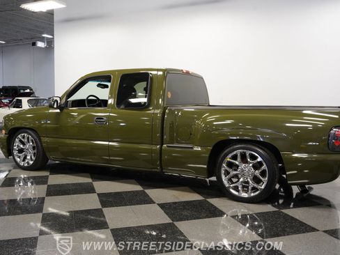 Used 2002 Chevrolet Silverado 1500 LS w/ Electrical Convenience Pkg image 9