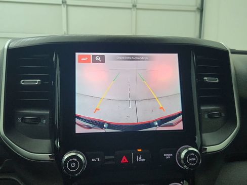 New 2026 RAM 1500 Express AWD/4WD image 24