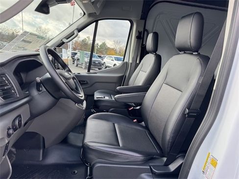 New 2026 Ford Transit 250 148 Medium Roof Extended AWD image 12