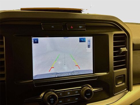 Used 2023 Ford F150 XLT image 13