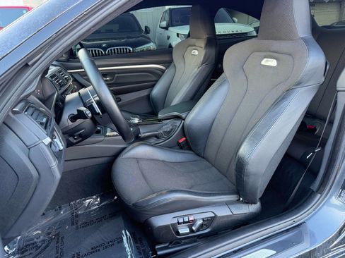 Used 2015 BMW M4 Coupe w/ Executive Package image 21