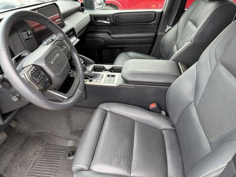 Used 2024 Toyota Land Cruiser image 3