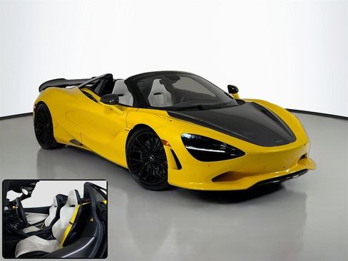 Used 2024 McLaren 750S Spider image 2