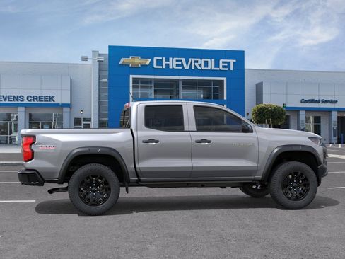 New 2026 Chevrolet Colorado Trail Boss AWD/4WD image 3