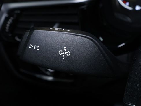 Used 2019 BMW 530i xDrive 530i xDrive w/ Convenience Package image 25