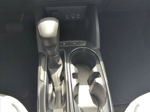 Used 2022 Chevrolet TrailBlazer LS FWD image 12