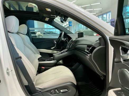 New 2026 Acura RDX SH-AWD image 12