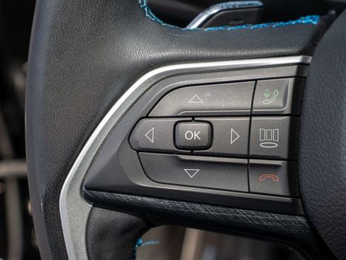 Used 2023 Jeep Grand Cherokee Trailhawk w/ Luxury Tech Group III image 31