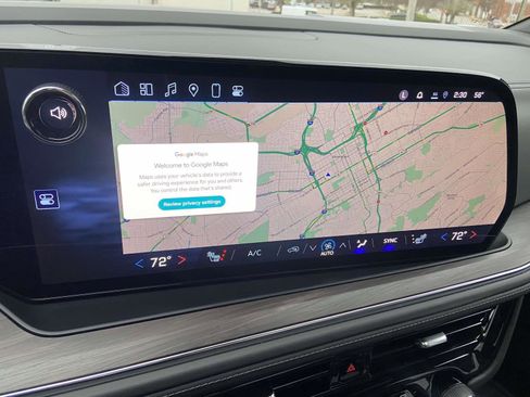 Certified 2025 Chevrolet Suburban Z71 w/ Comfort Package image 17