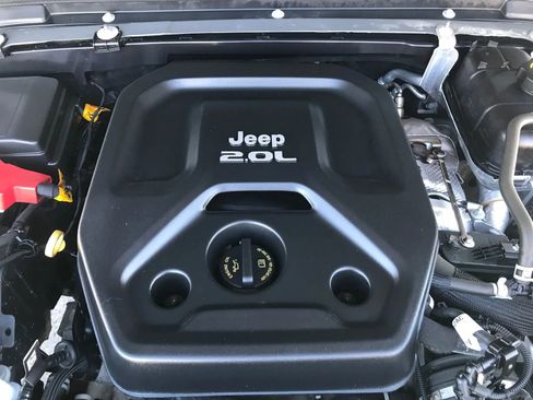 Used 2023 Jeep Wrangler Unlimited Sahara image 54